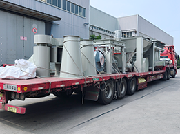 一套HGM80微粉磨加急發往